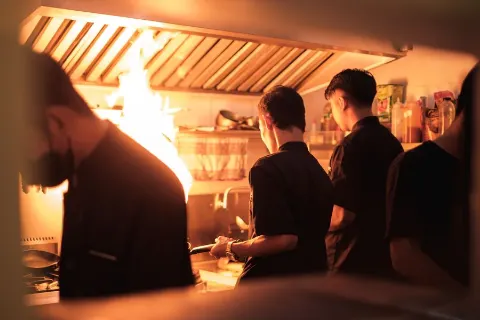 日本の現場で働く人